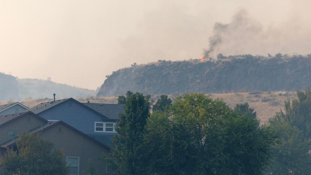 The Plex Fire burns near the Columbia Village neighborhood in Boise.