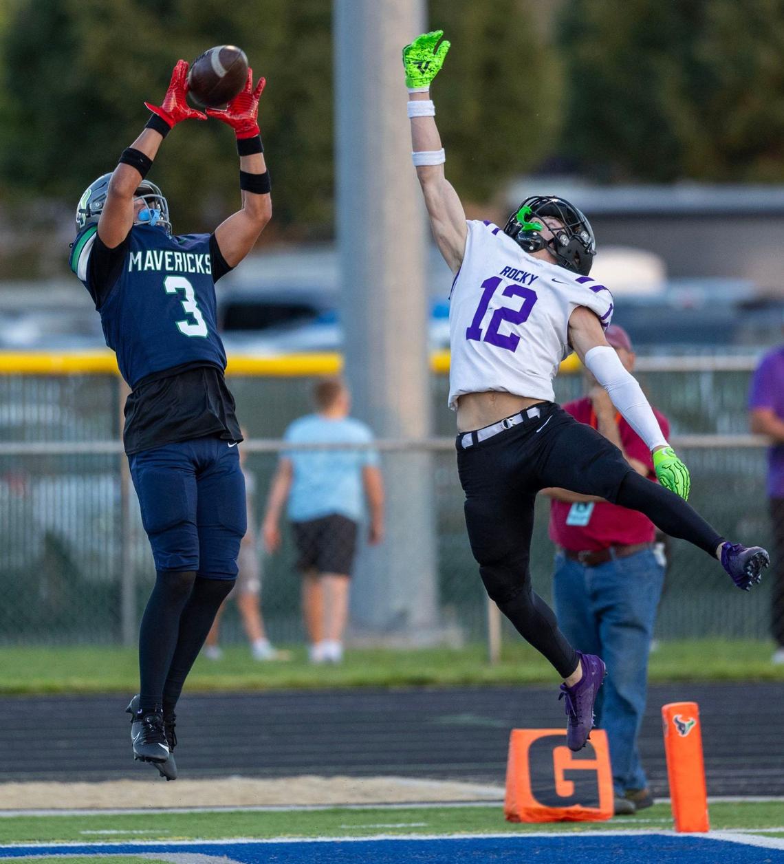 Mountain View wide receiver Brody Munson, left, is one of a league-high 17 returning starters for the Mavericks. 