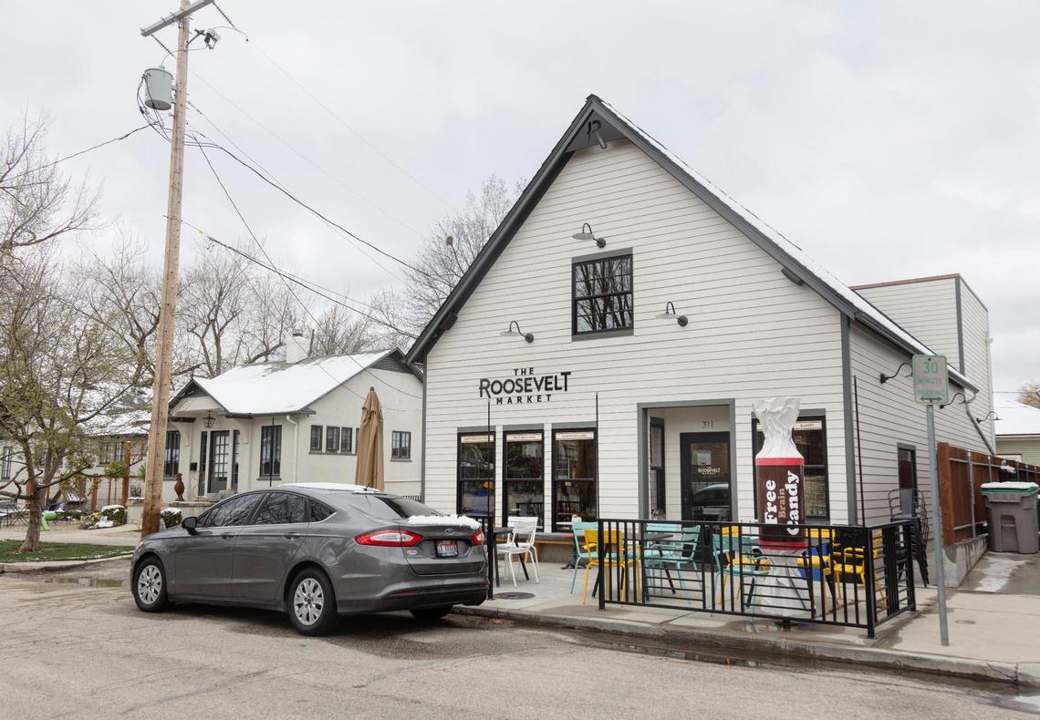 The Roosevelt Market originally built in 1900 was rebuilt in 2020. It’s located in the East End Historic District, north of Warm Springs Avenue.