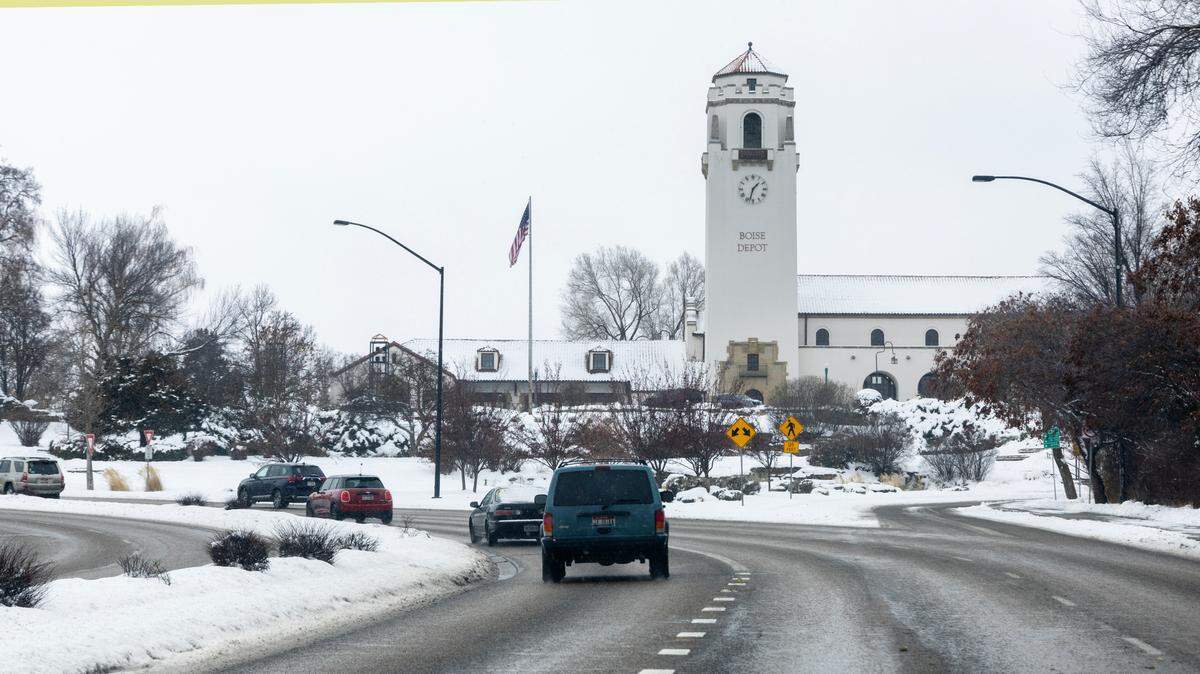 The district’s procedures say schools will close if there are “dangerous” weather conditions — such as heavy snowfall or “treacherous” streets from ice. 