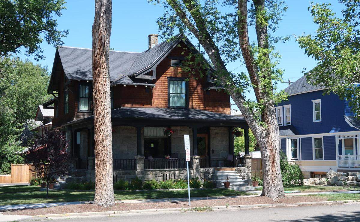 Twelve years later, the home of Jim and Monica Walker that was moved off Lot 75 in 2006 has been moved one block closer to the cathedral and extensively renovated. Renowned Boise architect J.E. Tourtellotte designed the house and quarried the sandstone for it from the Table Rock area.