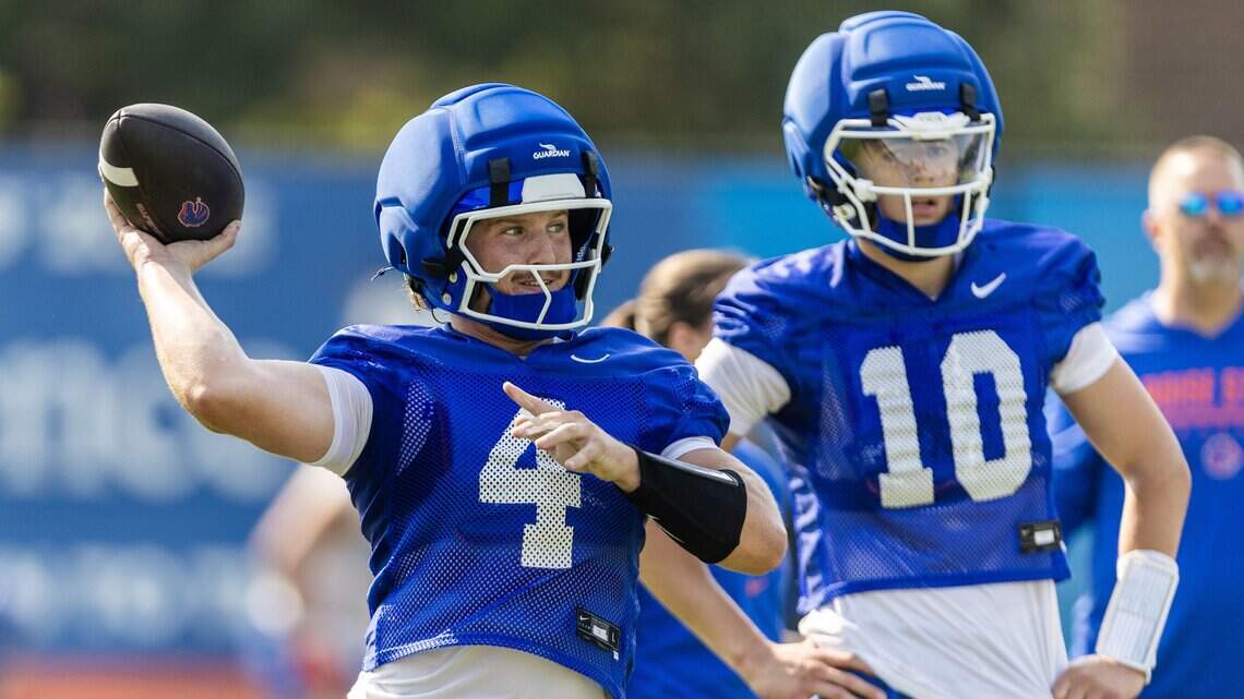 Boise State scrimmage: Mixed day for QBs, O-line competition, standout receivers