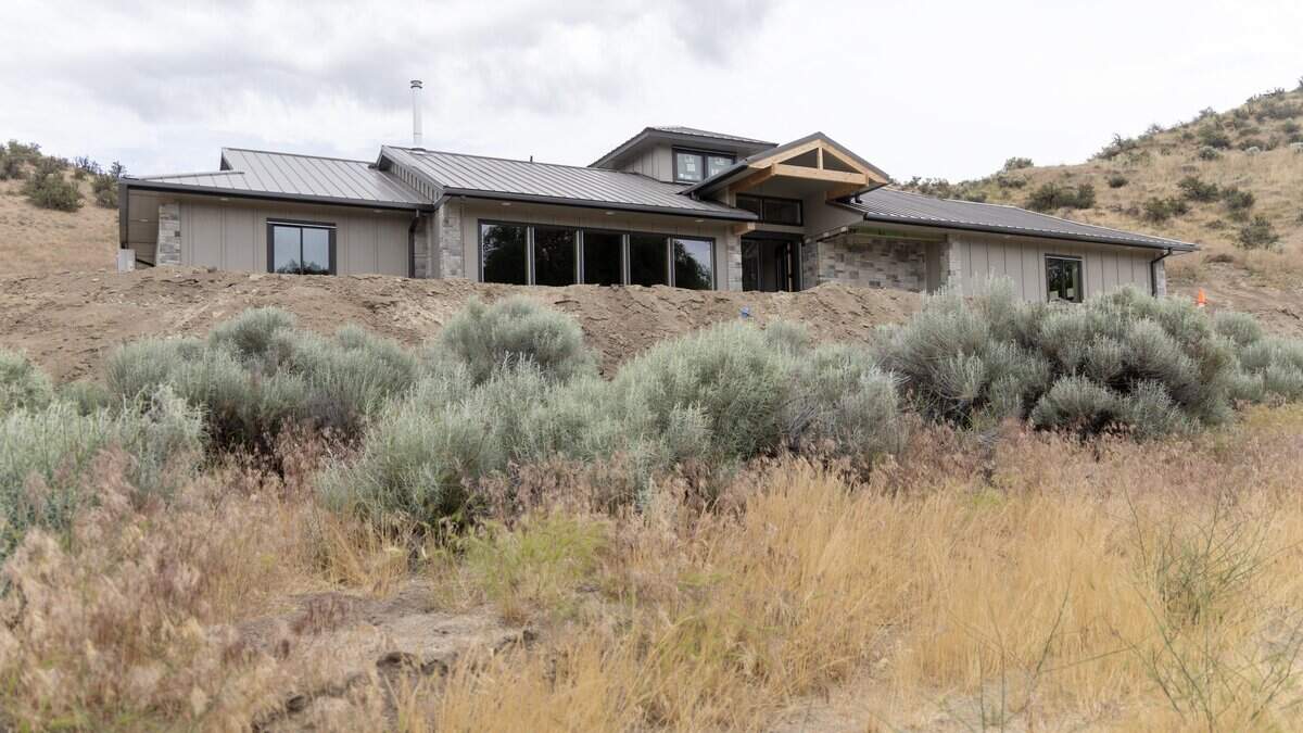 A new home in the Boise Foothills was built by EarthCraft Construction Inc.