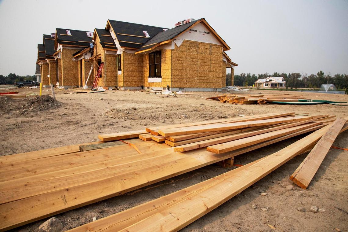 Home builder confidence dropped between February and March amid concerns that President Donald Trump’s tarrifs policy could increase material prices.