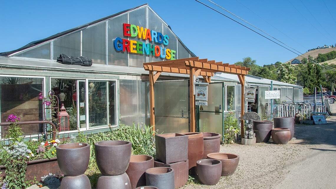 2019 Best Garden Center/Nursery: Edwards Greenhouse