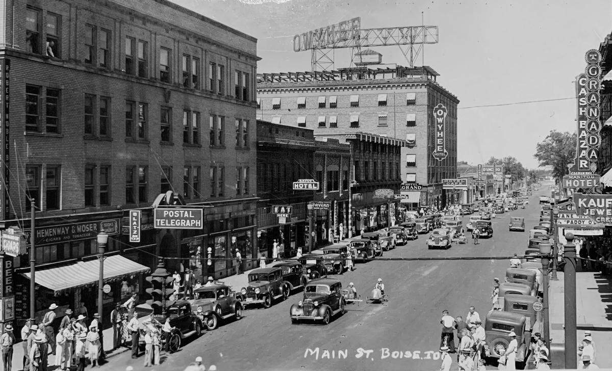 This photo of Main Street in Boise is believed to have been taken in the mid- to late-1930s. The Smith Block building can be seen between the Savoy Hotel and the Hotel Grand.