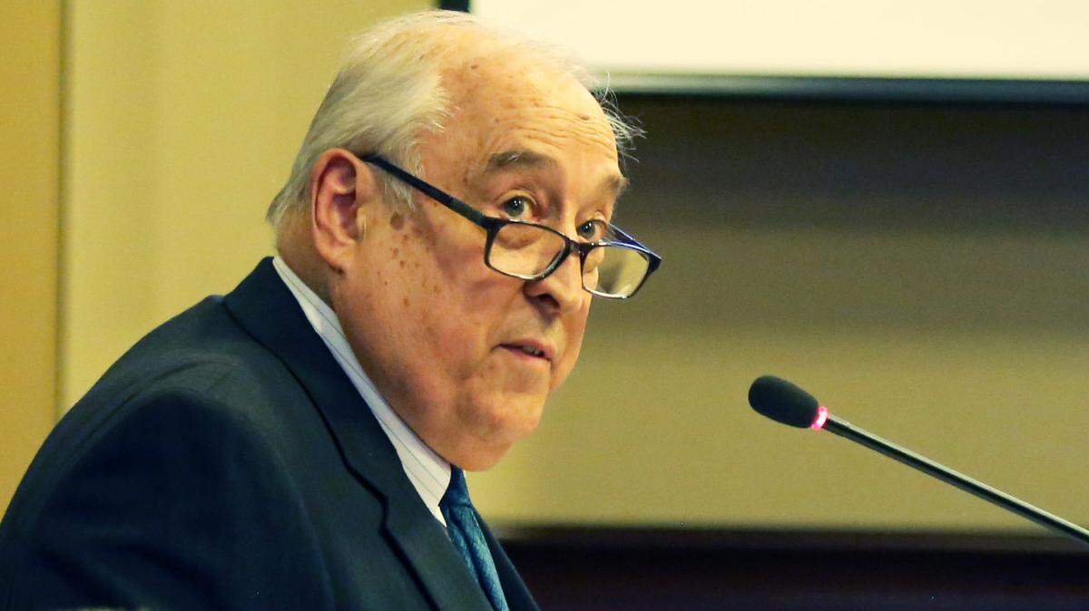 College of Western Idaho President Bert Glandon told the Legislature’s Joint Finance-Appropriations Committee on Monday morning that funding for Idaho’s dual-credit programs are nearing a funding crisis.