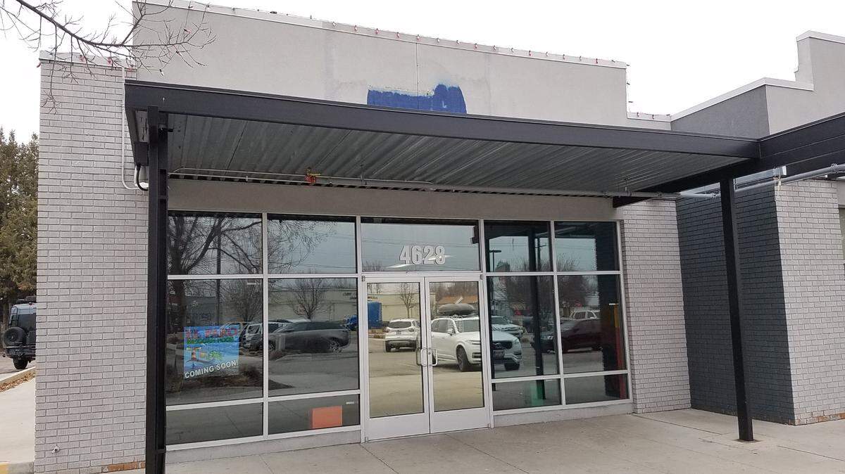 The sign is gone from the former Taqueria El Torito building, but there’s an El Faro Mexican Food poster in the window.