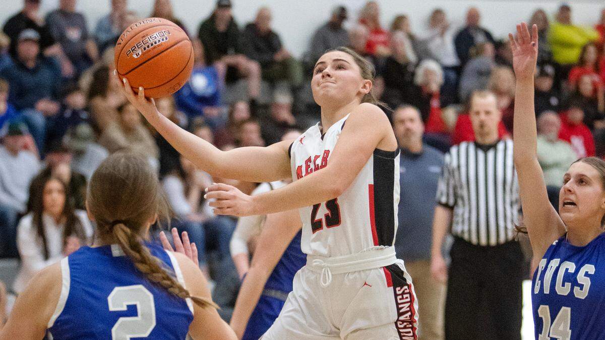 Junior Brooklyn Dayley leads the undefeated Melba girls basketball team into the 2A state tournament this week. The 5A to 1A Division II state tournaments tip off Thursday around the Treasure Valley.