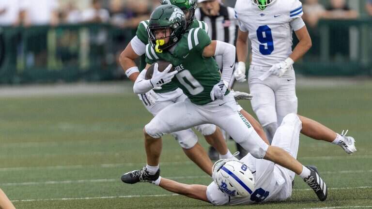 1 football title is on the line Friday. 4 more games will shape the league races