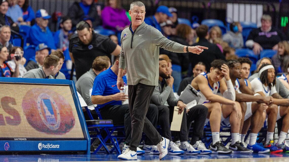 3-pointers finally fly in for Boise State, but can’t beat Utah State’s 4-point play