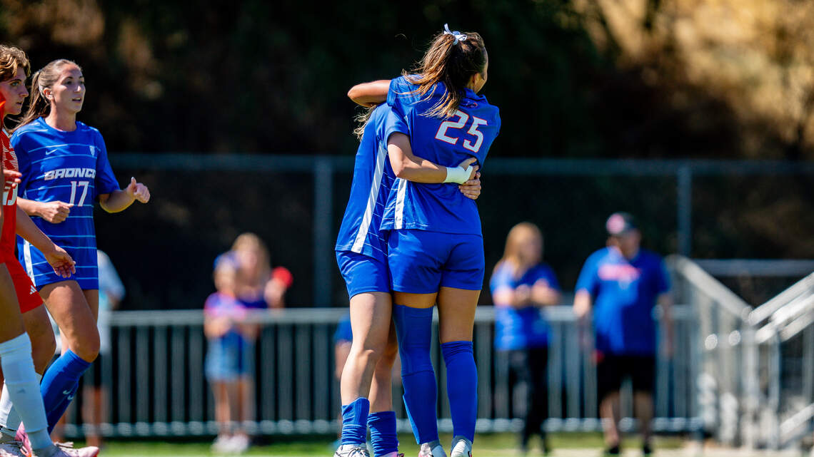 Boise State soccer is on a roll, hunting a Pac-12 title. What fans should know