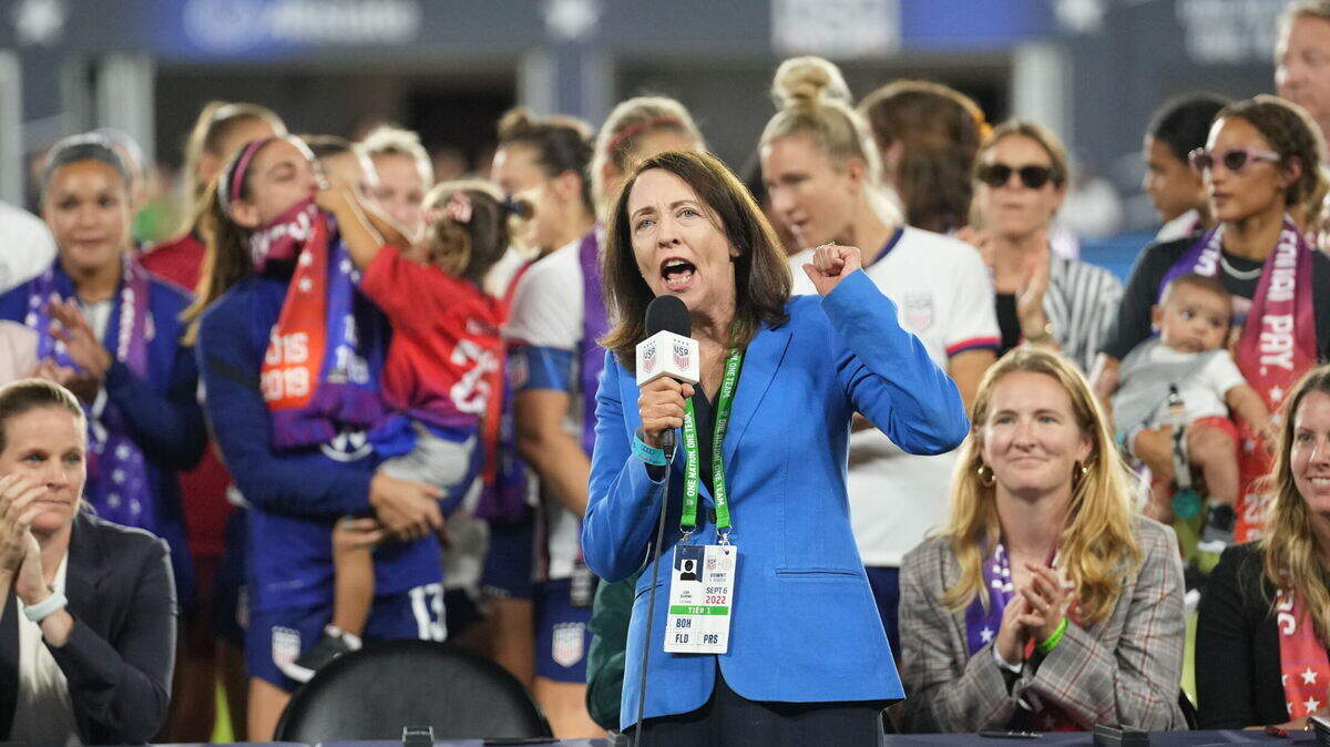 U.S. Senator Maria Cantwell speaks at the signing of the collective bargaining agreement that secured equal pay for the U.S. Women’s National Soccer Team in September 2022.