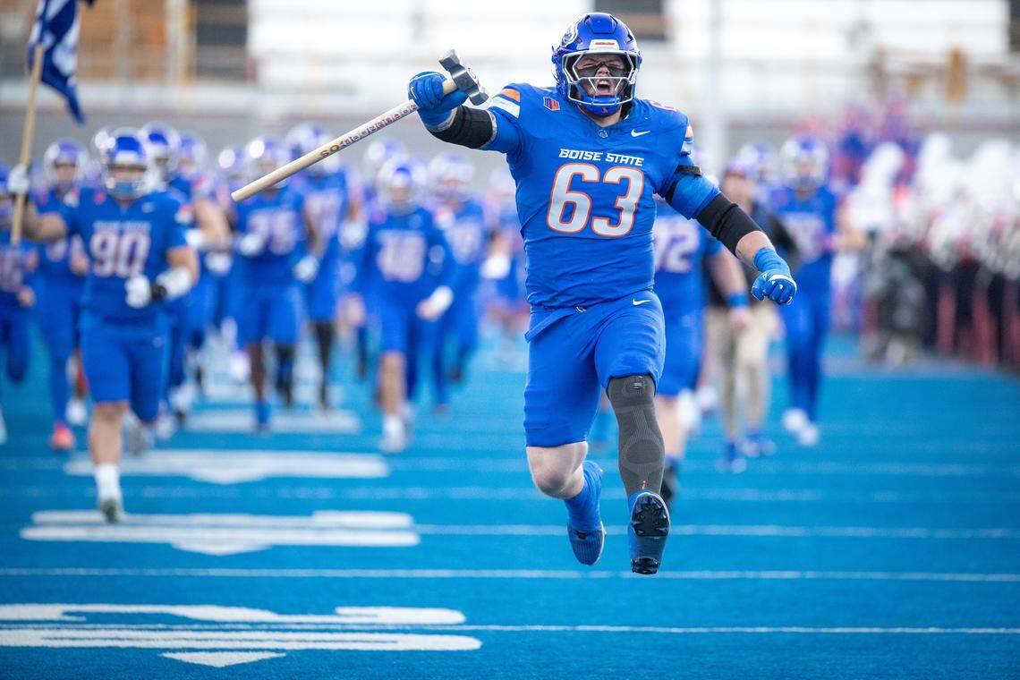 Boise State center and guard Mason Randolph will try to catch on with an NFL offensive line.