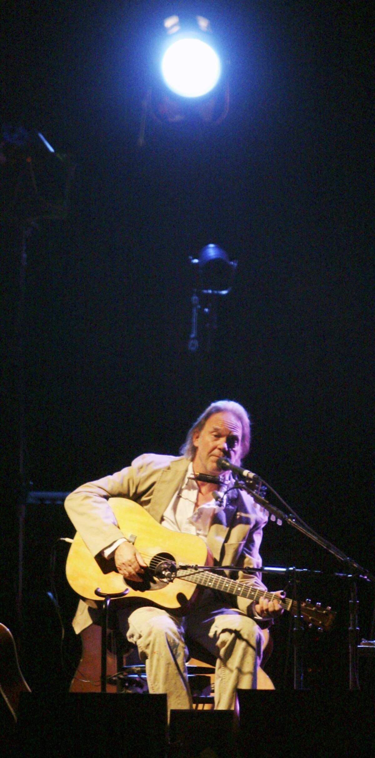 Neil Young opened his 2008 Morrison Center show with "From Hank to Hendrix" and "Ambulance Blues."