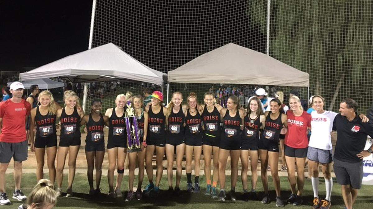 The Boise High girls cross country team won the sweepstakes race at the 12th annual Desert Twilight Festival on Friday night in Casa Grande, Arizona.