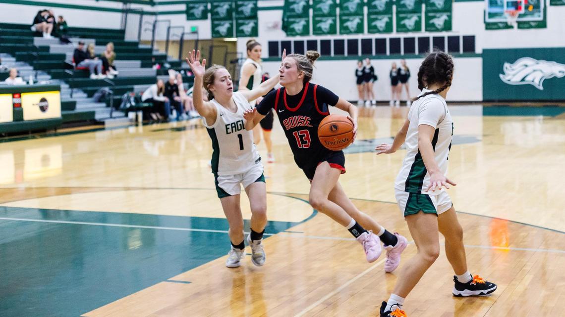 Boise sophomore Avery Patricco drives the ball toward the basket Saturday at Eagle.