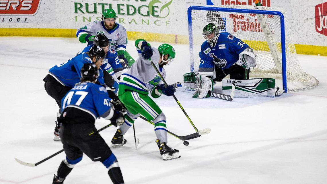 Idaho Steelheads goalie Adam Scheel gets in position for a save during Game 1 against the Florida Everblades in the Kelly Cup Finals. Florida swept the series 4-0.