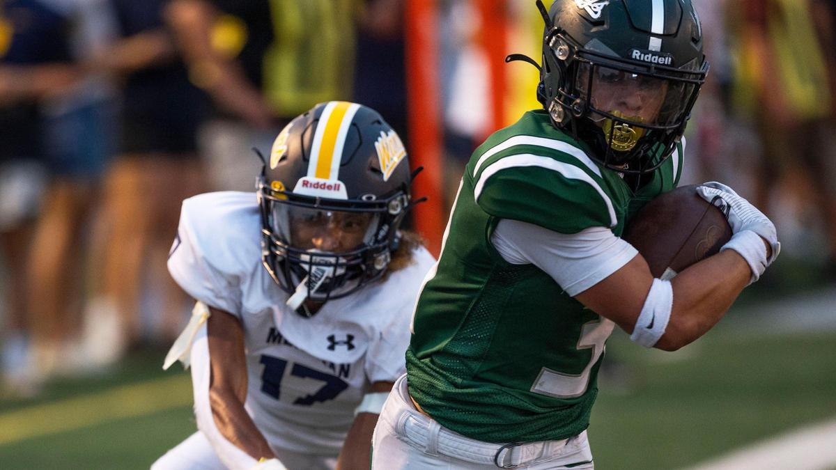 Eagle running back Noah Burnham and the Mustangs take on Meridian on Friday night in a rematch of the past two SIC championship games.
