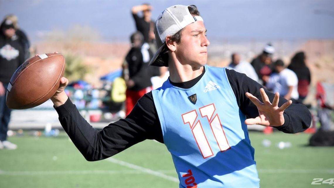 Boise State commit Katin Houser was invited to the Elite 11 Finals on Sunday.