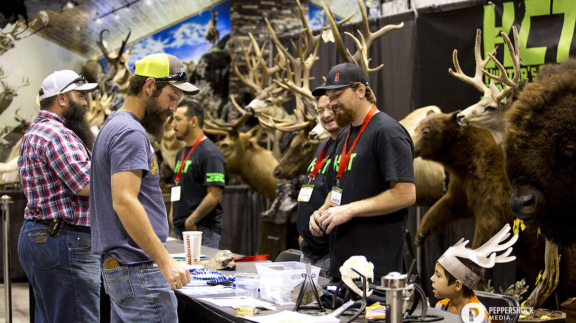 Brush up on big game, backpacking and more at outdoors expo. Plus, there’s free beer.