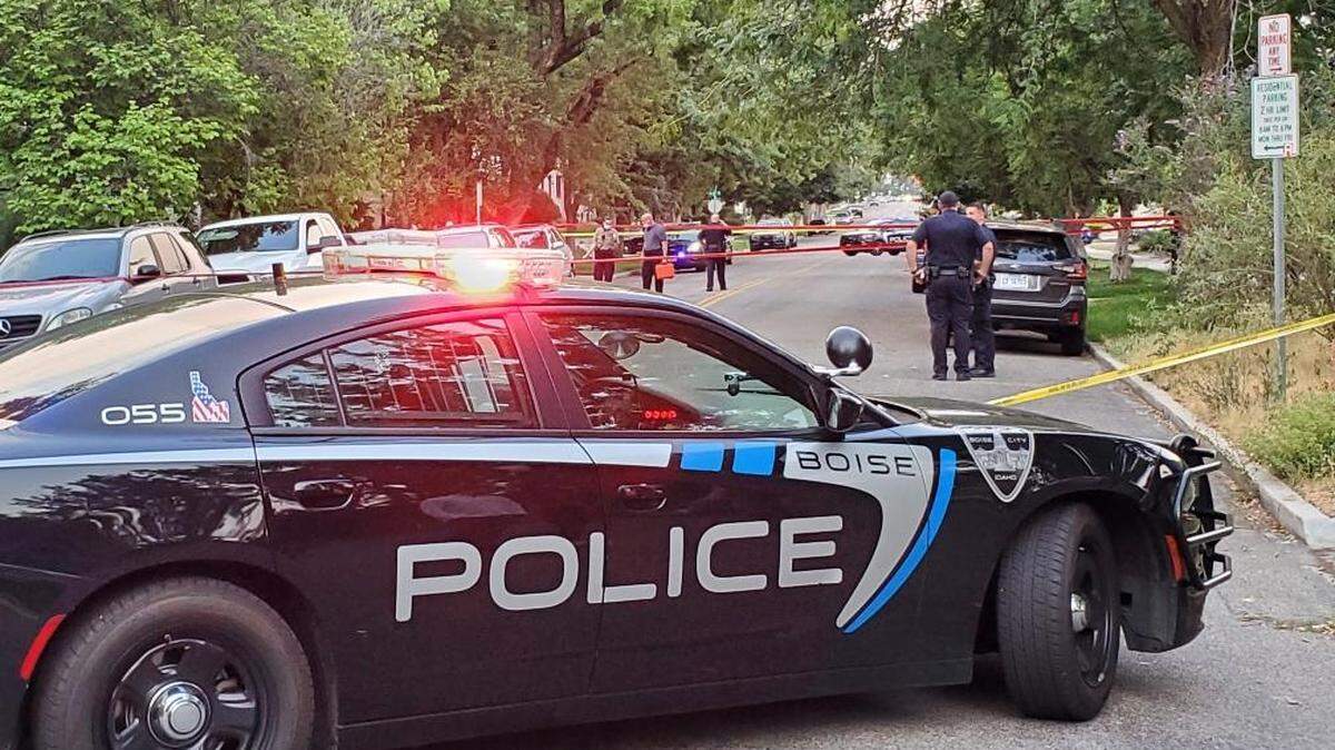 Boise Police cordon off Bannock Street between 17th and 18th Streets on Thursday evening after responding to an assault and arresting a suspect.