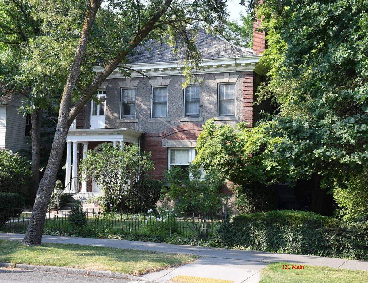 The Peter Sonna House is a Colonial Revival built in 1911 at 121 W. Main St. Sonna was Boise’s mayor from 1893 to 1895.