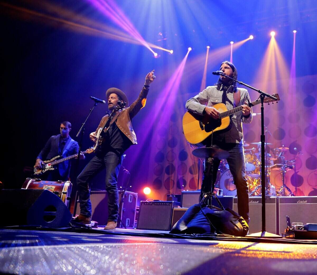 The Avett Brothers perform March 28, 2022, at the Resch Center in Ashwaubenon, Wis.Gpg Avettbrothers 032822 Sk28