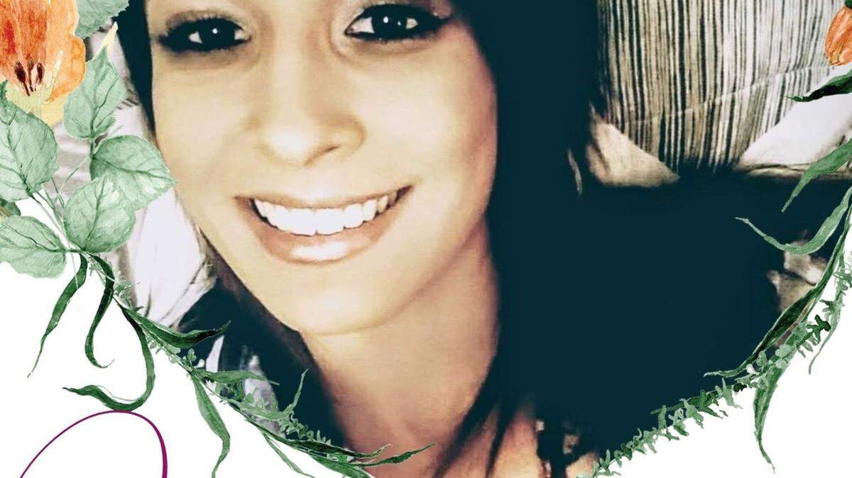 Locals in Nampa are fundraising for the family of Elizabeth Green, who died in a car accident near Mountain Home on Monday.