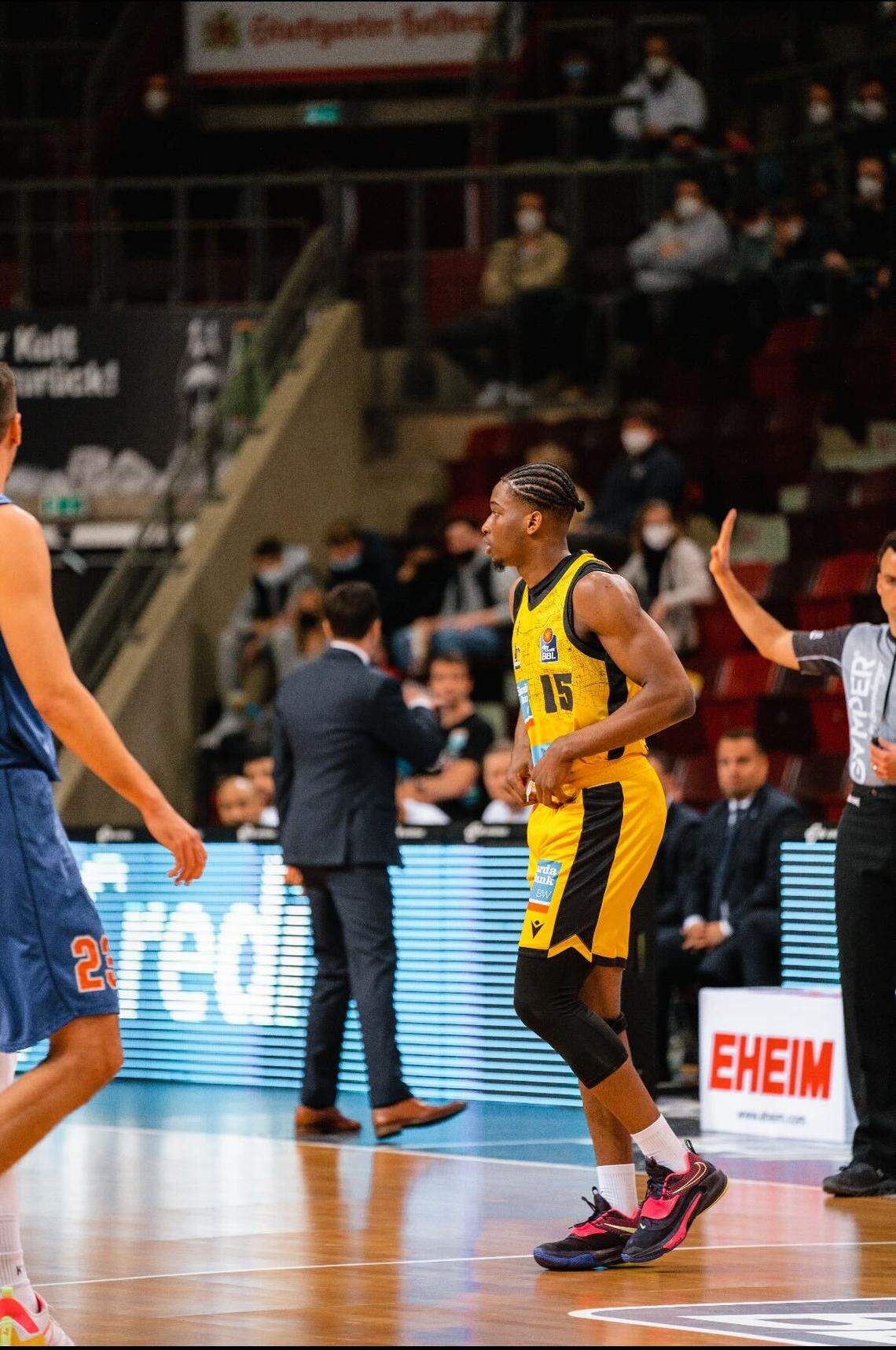 Emmanual Ugbo playing for Riesen Ludwigsburg, the German club that introduced Ugbo to professional basketball.