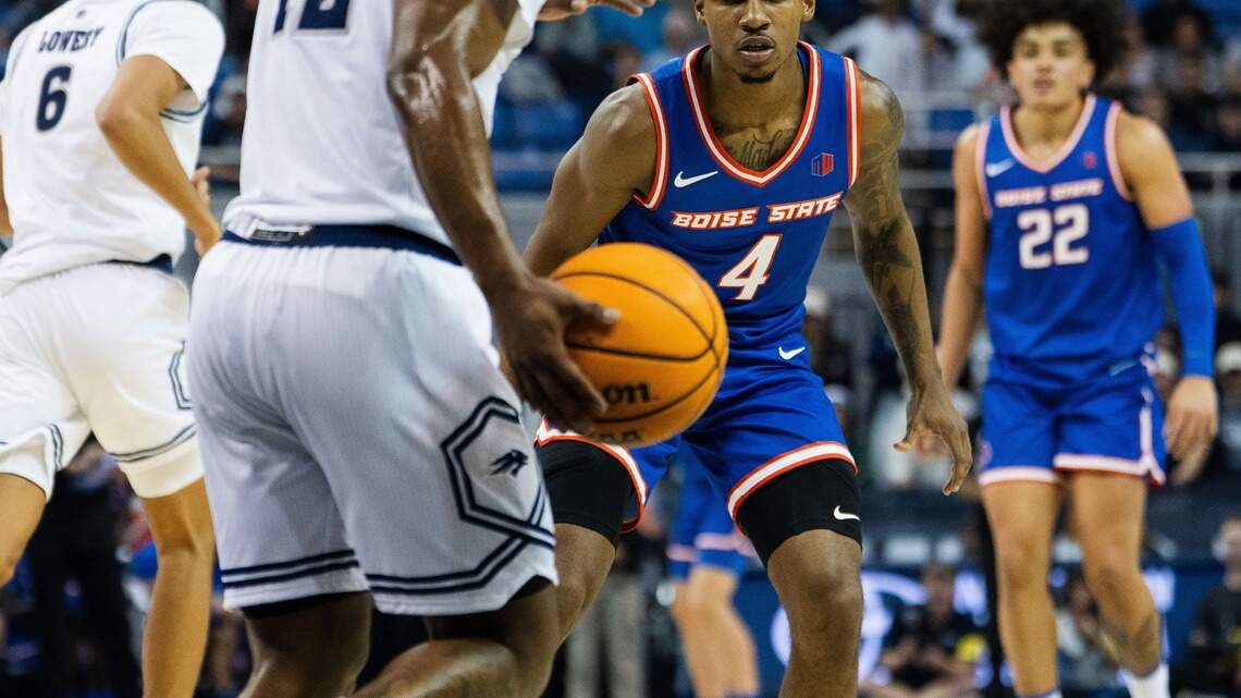 Too much Christmas spirit? Boise State hoops gifts win to Nevada in MW opener