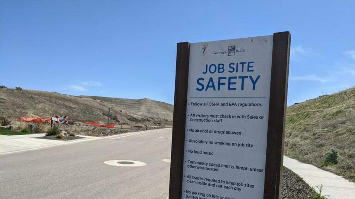 A sign posted in Hidden Springs reminds the residential construction workers who arrive each day at the worksite to follow safety rules.