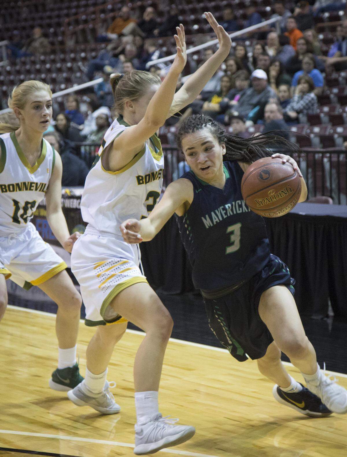 Mountain View senior guard Darian White enters the season verbally committed to Montana State.