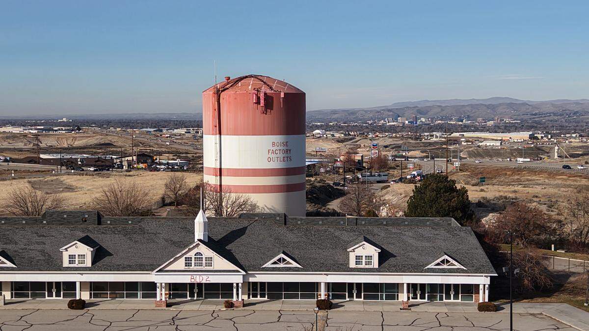 Boise Factory Outlets will be razed to make way for a new dealership.