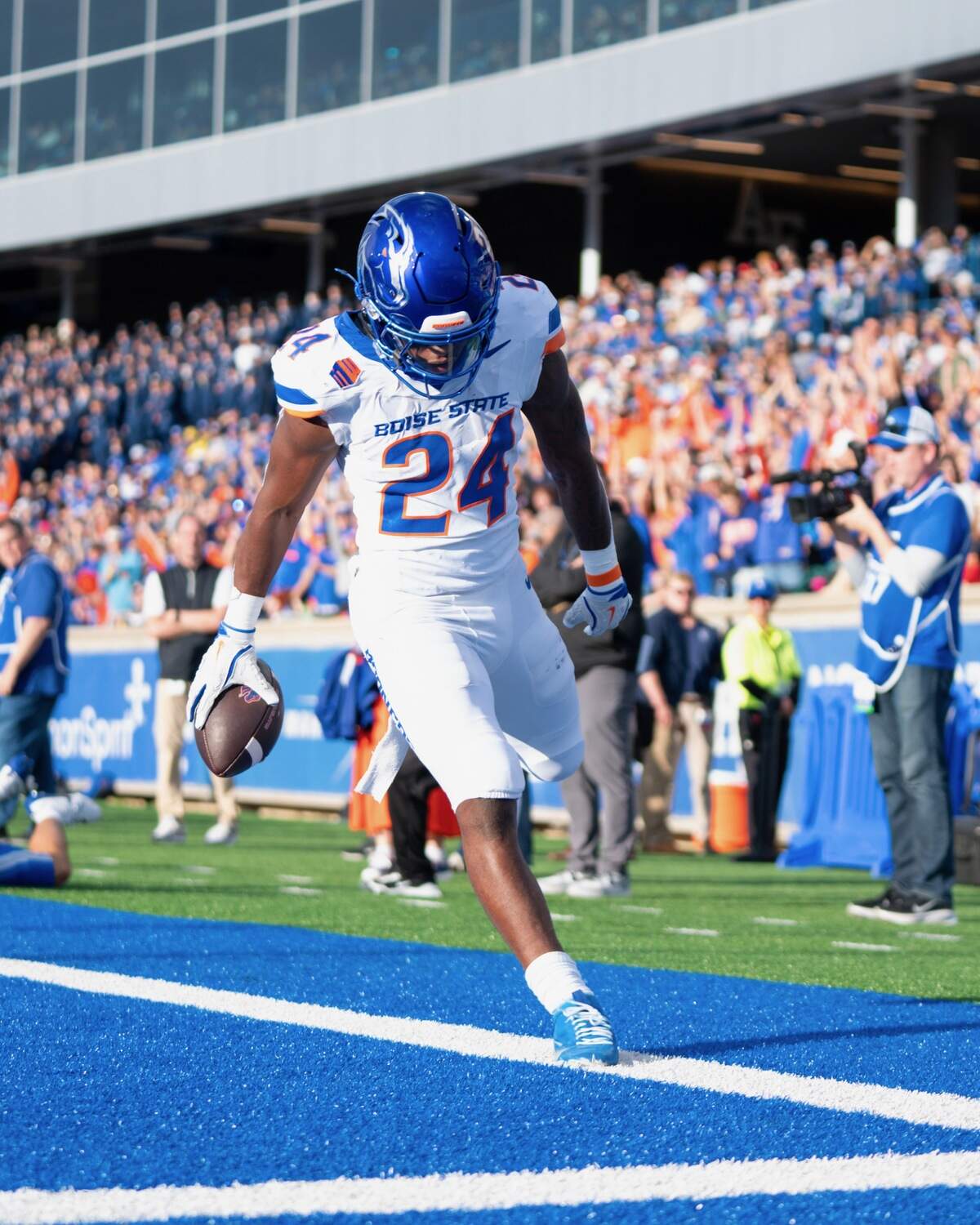 Sophomore running back Dylan Riley celebrates one of his five touchdowns against Air Force.