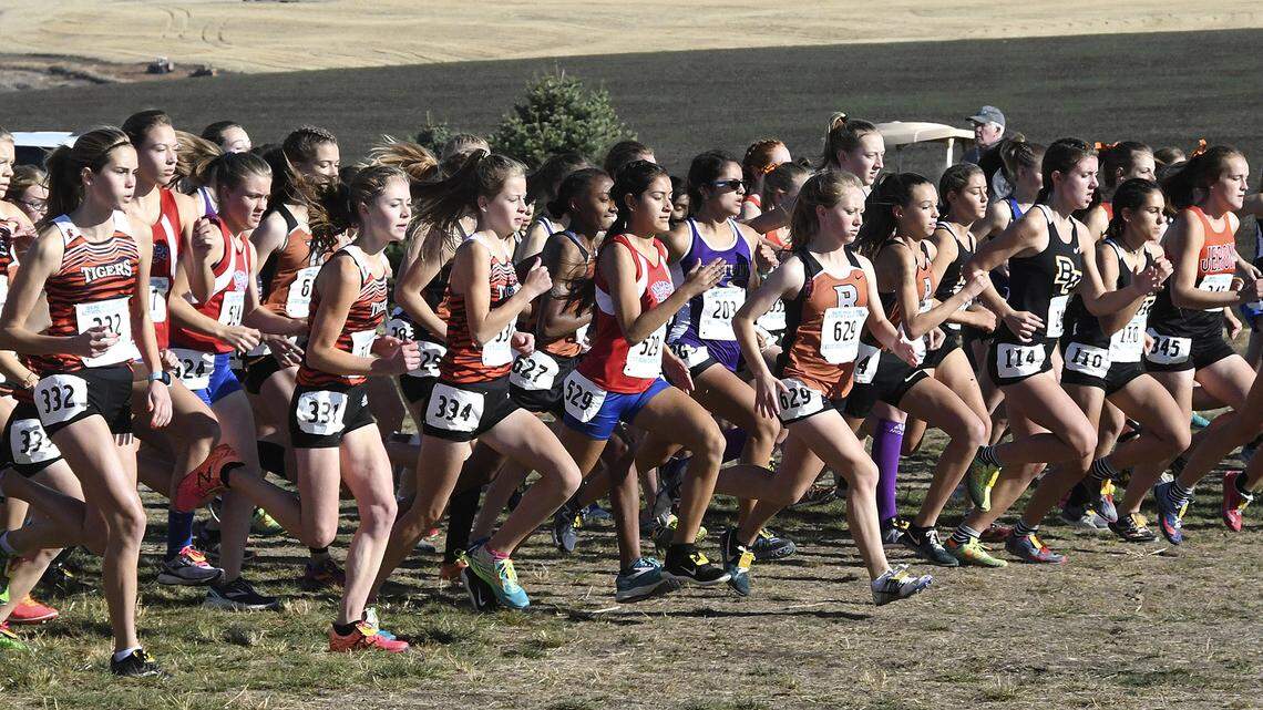 The 4A girls start their heat of the Idaho State Cross Country competiton Saturday in Lewiston, one of ten races of nearly a thousand Idaho runners.
