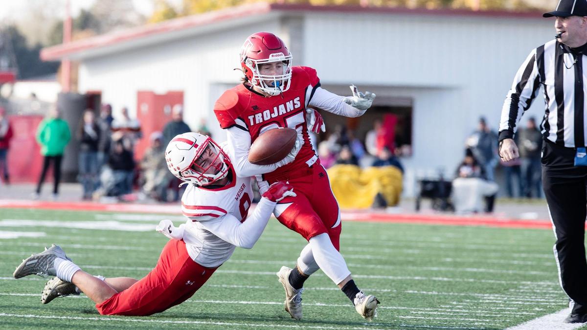 Homedale running back Rylan Binford, right, and the rest of the Trojans will try to finally knock off Sugar-Salem in the 3A state championship Saturday at Middleton High.