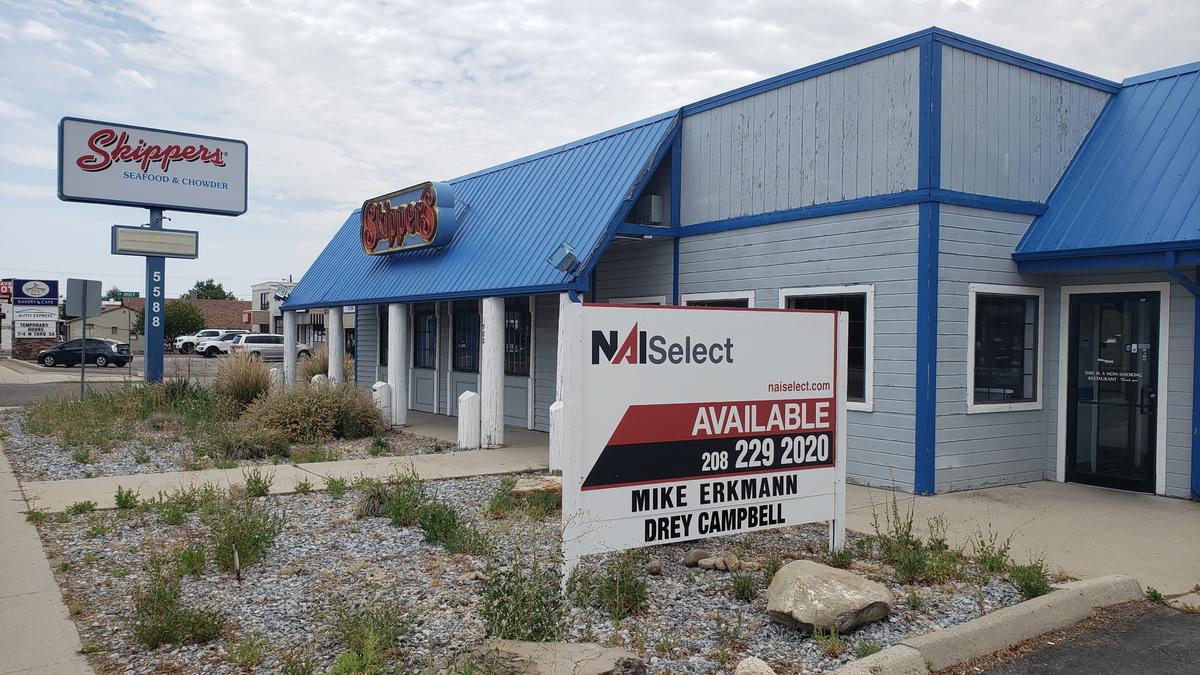 Idaho’s last Skipper’s Seafood & Chowder House, at 5588 W. Fairview Ave., closed recently. The franchise restaurant opened in 1977 and was known for its English-style fish and chips and New England clam chowder.