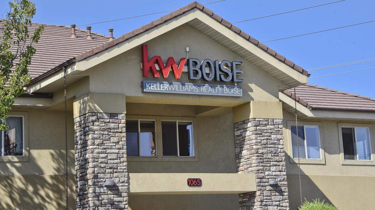 Keller Williams touts its ability to use the latest technology trends to stay current and to give its clientele the best service.