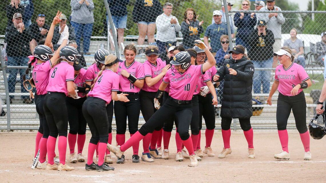 Idaho state softball tournament: No. 1 Owyhee stunned in 5A | Idaho ...