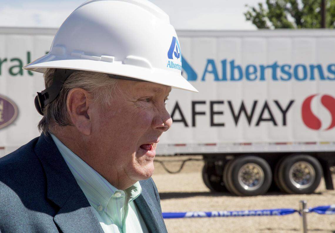 The merger’s failure is a defeat for Albertsons Chairman Bob Miller. He knew Rite Aid well: He was its chairman from 1999 to 2007 and remained a director until 2011. Rite Aid’s current chairman and CEO, John Standley, would have become CEO of the merged company..