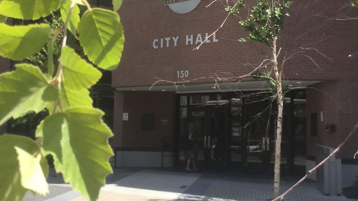 How much does Boise pay city employees? Search our 2021 salary database