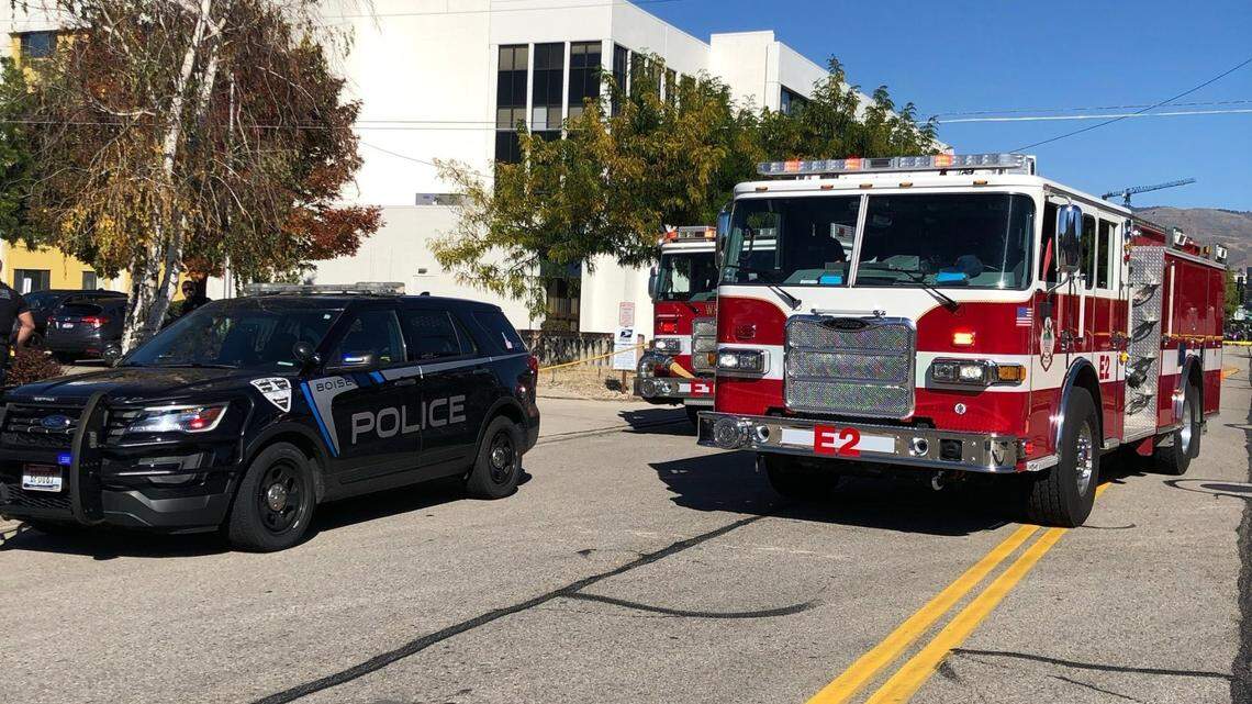 The Boise Police Department and Boise Fire Department are responding to an area near 13th street because of a grass fire and downed power lines. 