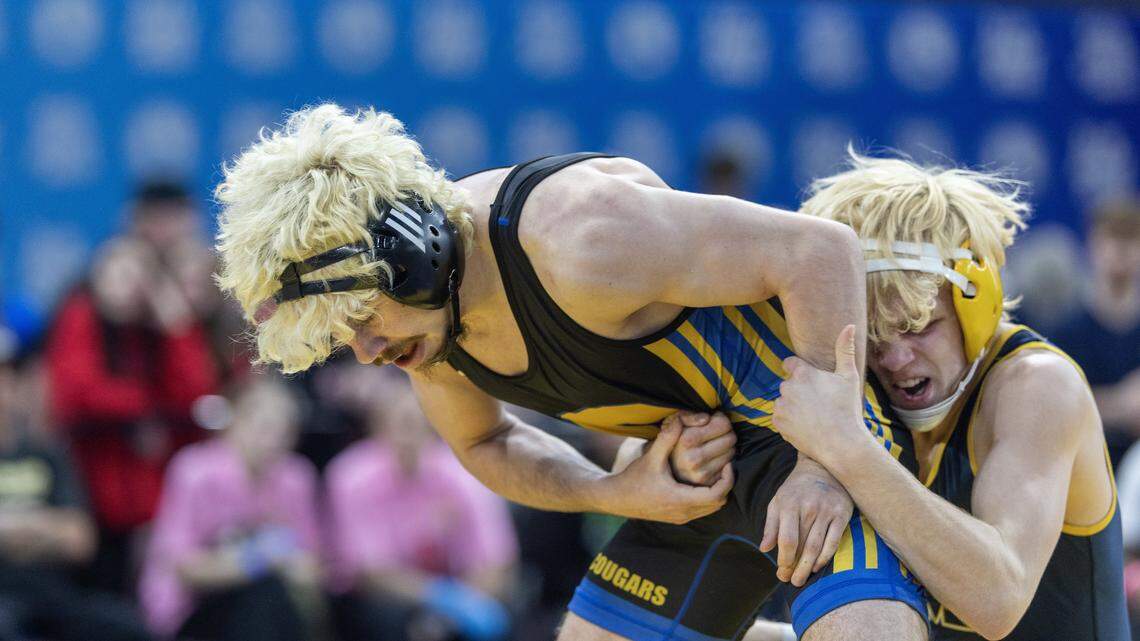 Complete individual results, team scores from Idaho wrestling state tournament