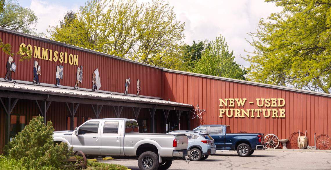 The Bench Commission is going out of business. Owner Ken Nill plans to lease out the space.