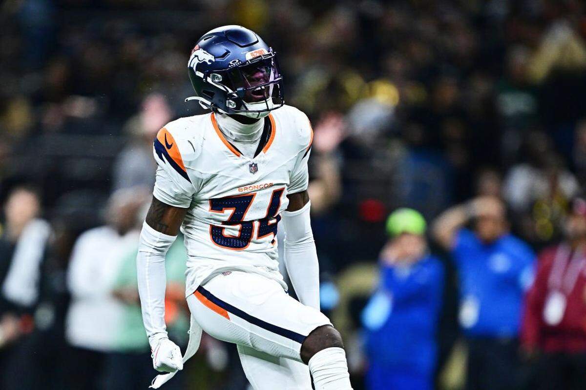 Denver’s JL Skinner reacts to a special teams stop against the New Orleans Saints on Oct. 17 at Caesars Superdome in New Orleans, Louisiana.