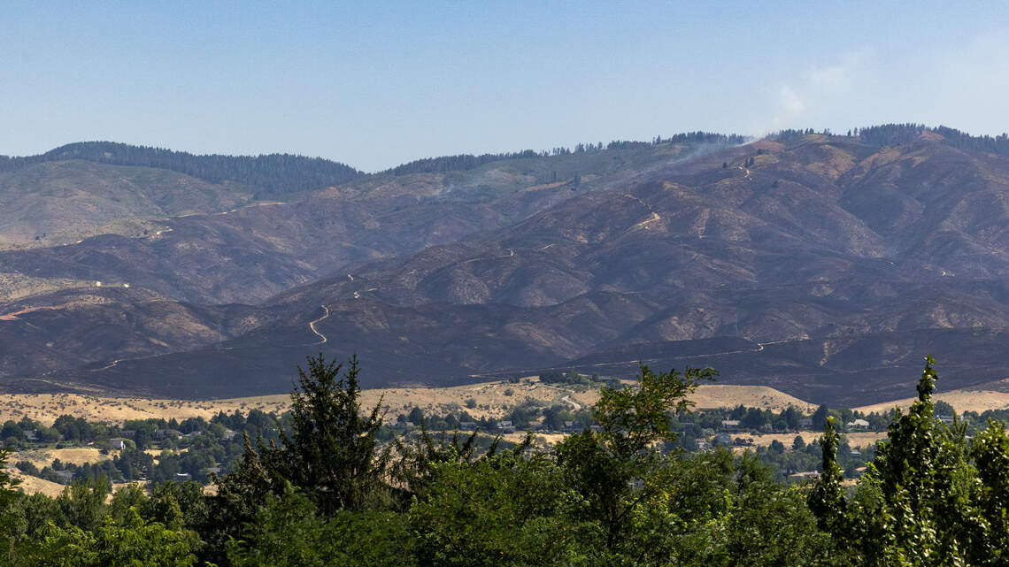 Boise Foothills fire’s heat around military ordnance temporarily halts crews’ work