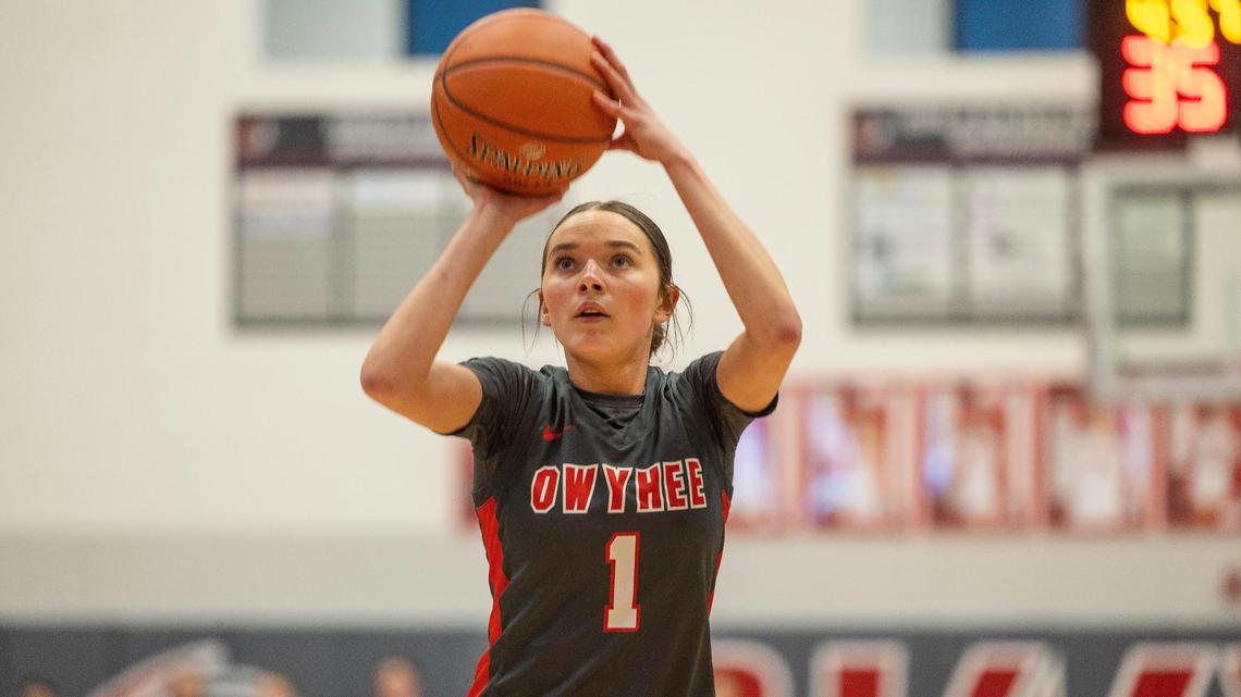 Josie Davis and the Owyhee girls basketball team were picked to finish first in the 6A SIC in the Idaho Statesman’s preseason poll.