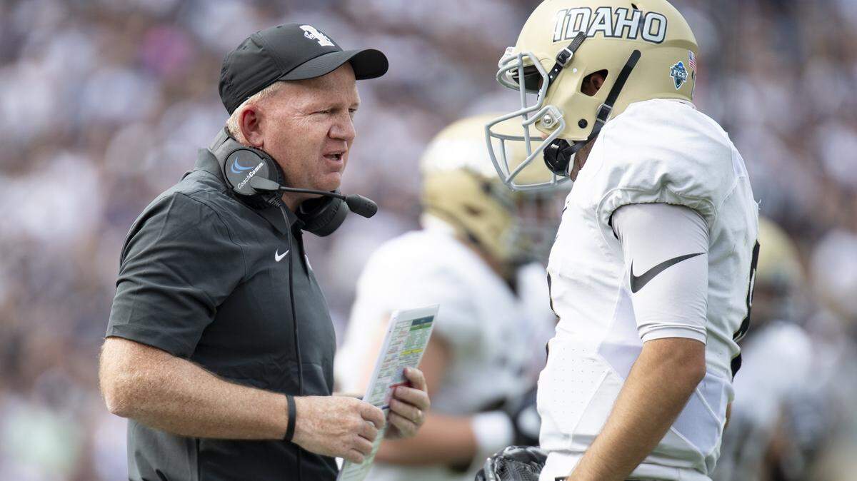 Idaho’s Paul Petrino coached his final game for the Vandals on Saturday. Idaho State announced earlier Saturday that it would also part ways with its football coach, Rob Phenicie.