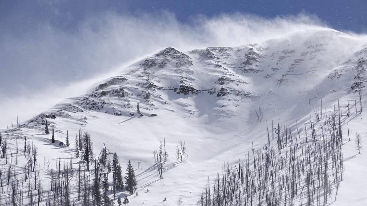The Sawtooth Avalanche Center provides regular updates on avalanche conditions.